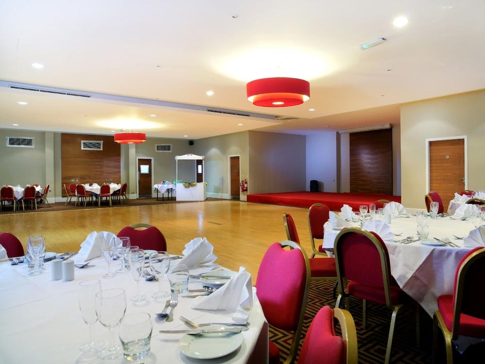 Aberdeen Airport Dyce Hotel, Sure Hotel Collection By BW Exterior foto